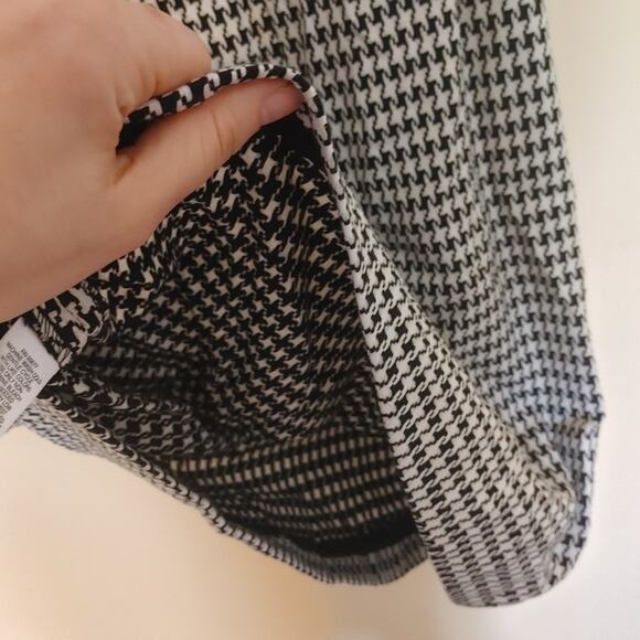 Liz Claiborne Size 4 Houndstooth Black White Dress Sleeveless Pockets Profession - Picture 9 of 14
